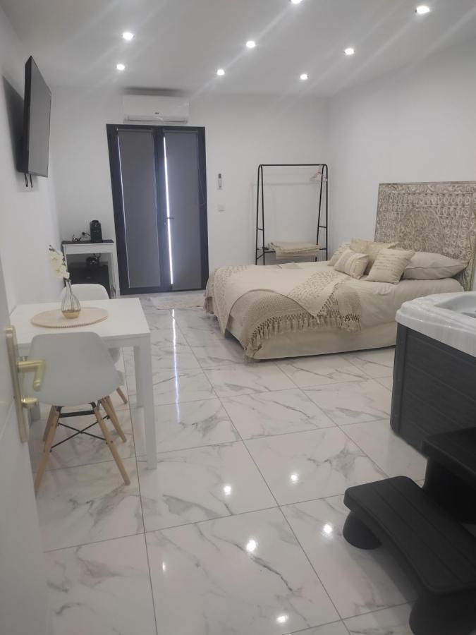 Spa Nessa Saint-Andiol Ngoại thất bức ảnh